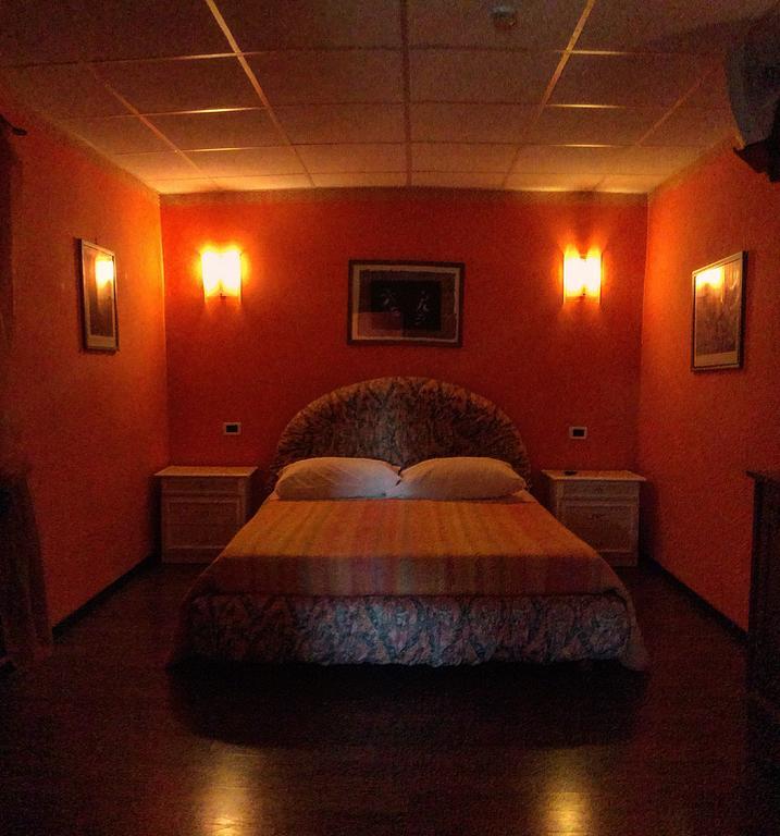 Locanda Del Principe Сориано нел Чимино Екстериор снимка