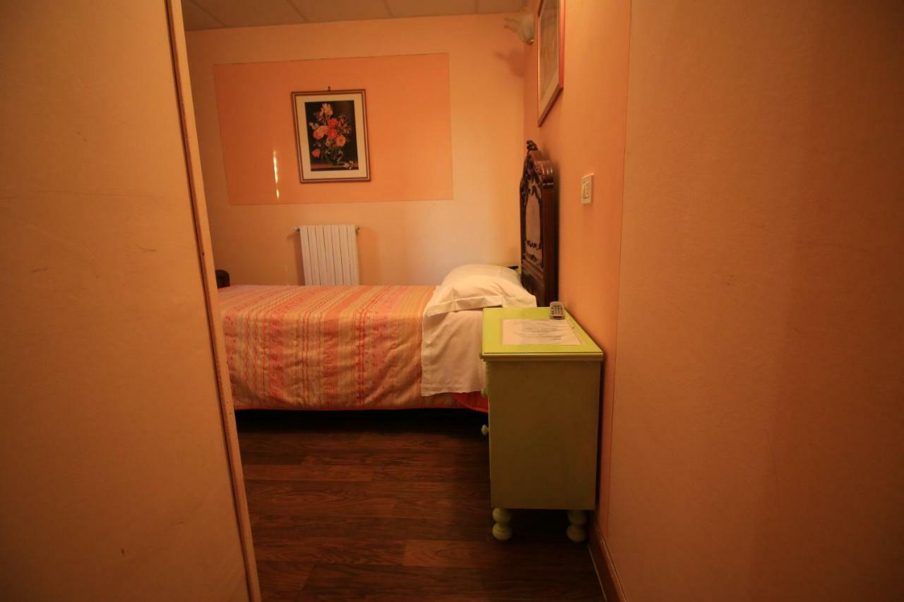 Locanda Del Principe Сориано нел Чимино Екстериор снимка